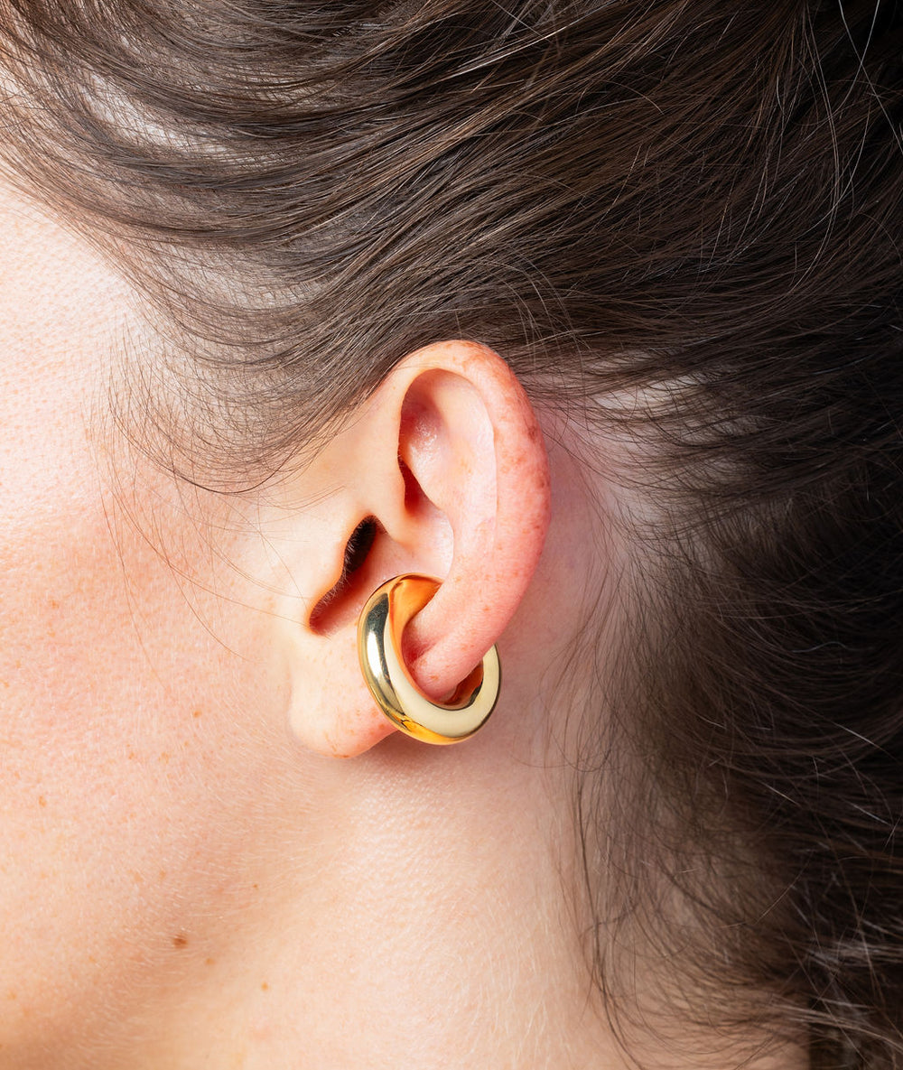 Big Bowie G round gold ear cuff