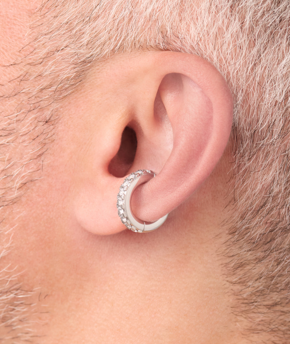 Ear cuff rond argenté et zircons Kim L S