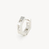 Boucle d'oreille créole forme géométrique perforée argentée Hexa Trash S