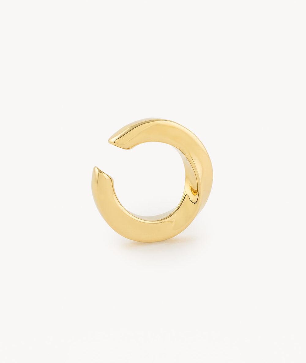 Honor G gold twist ear cuff