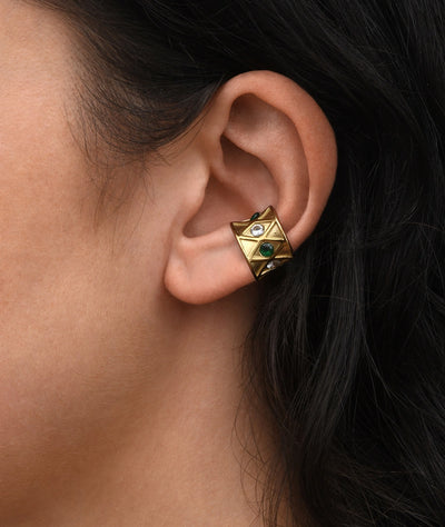 Ear cuff doré et zircons verts et blancs KURO L POP G - YParis