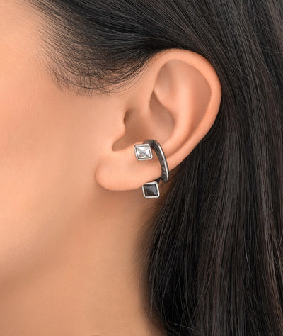 Round silver ear cuff with black and white cubic zirconia for a vintage effect, BURAI VS - YParis