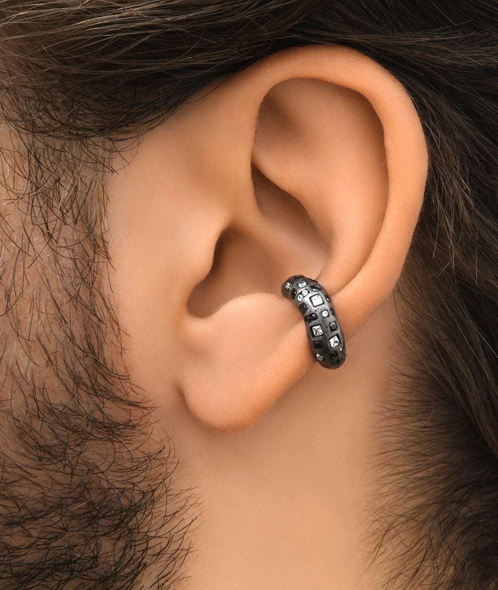 Round silver ear cuff with black and white zircons, vintage effect, RETSU VS