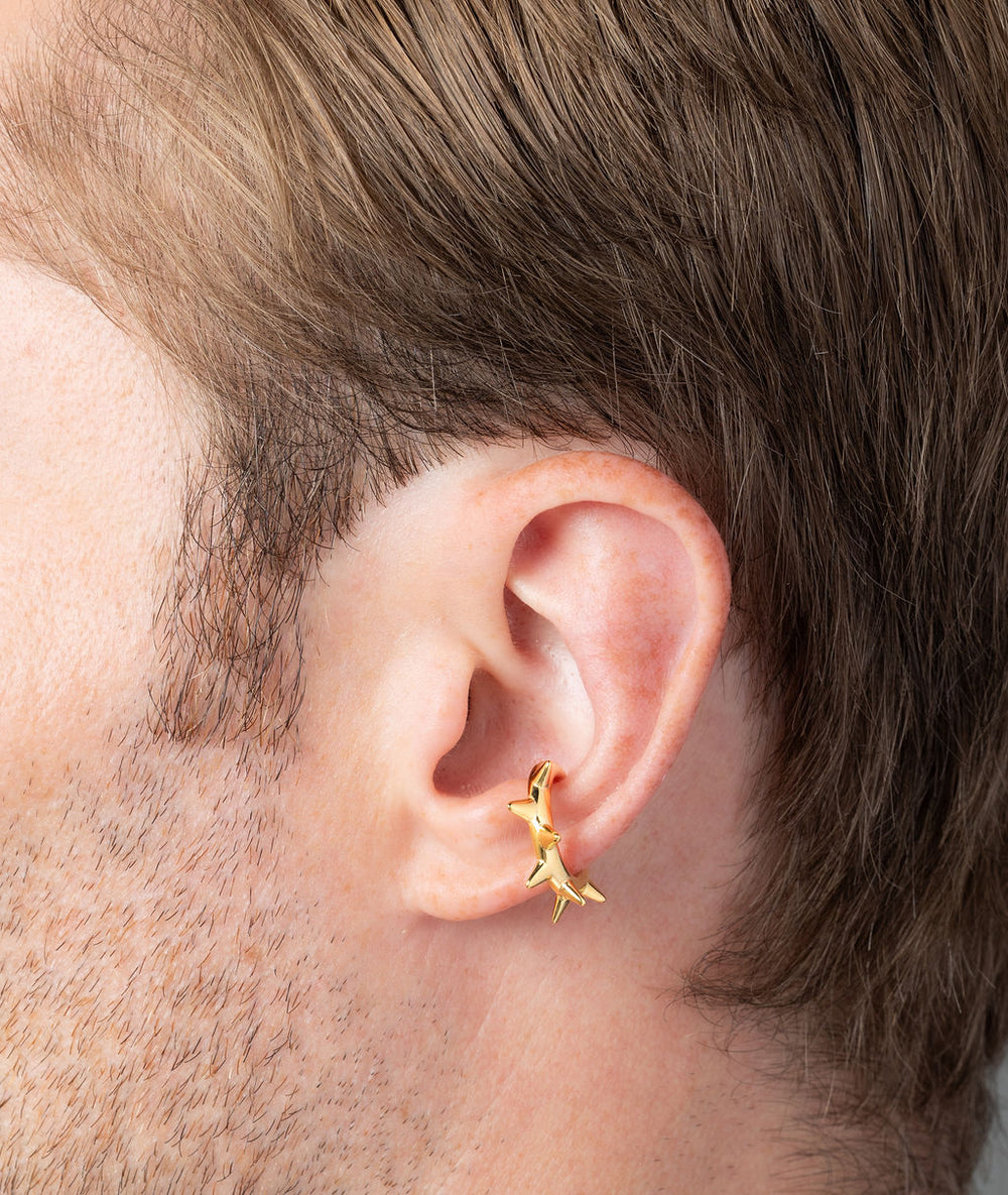 Spiky G round gold ear cuff
