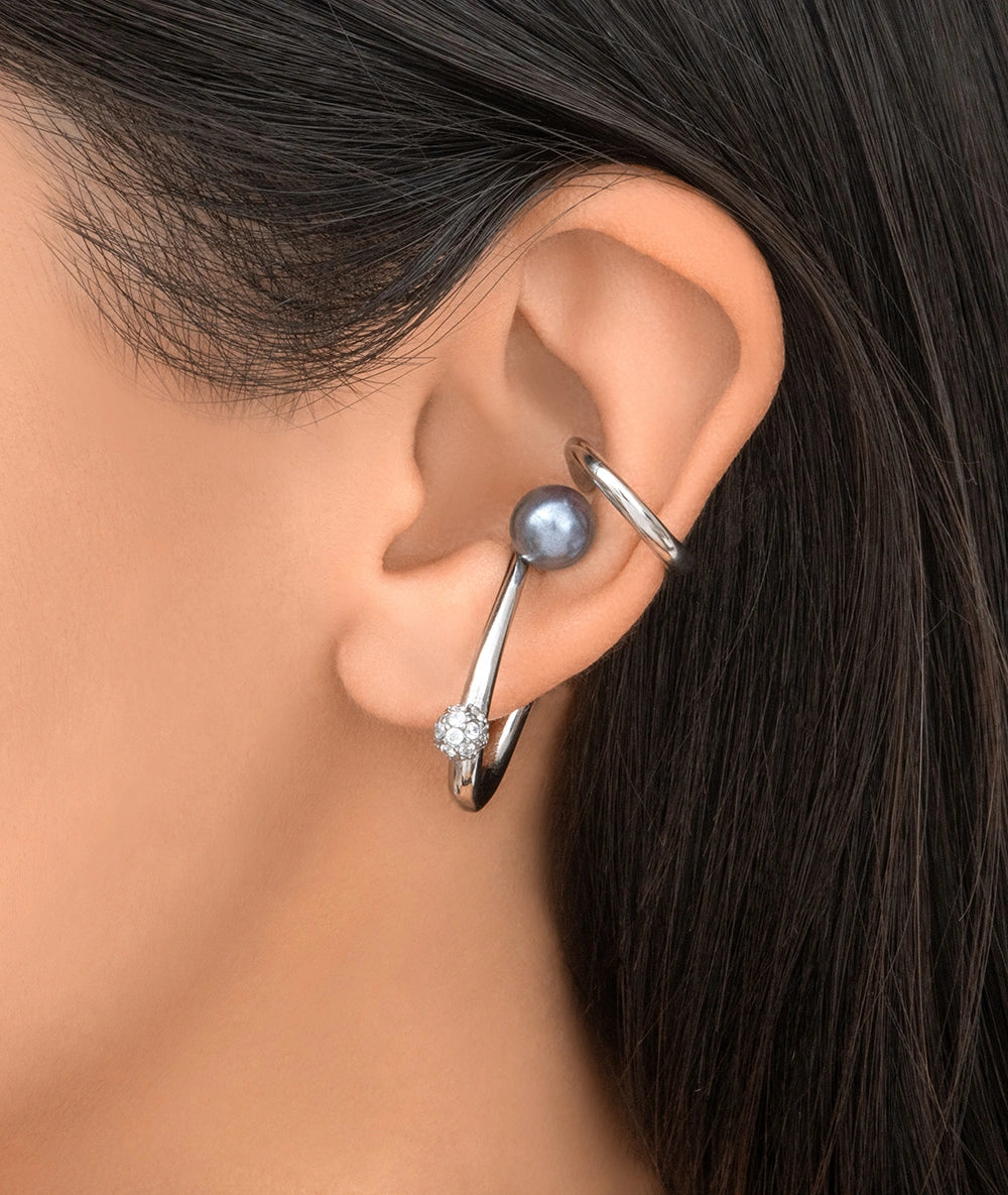 Ear cuff argenté avec amas de zircons et perle d'eau douce YUNA S
