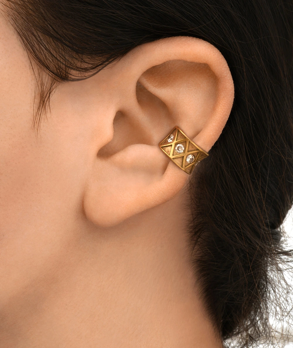Gold ear cuff with champagne zirconia for a vintage effect KURO VG