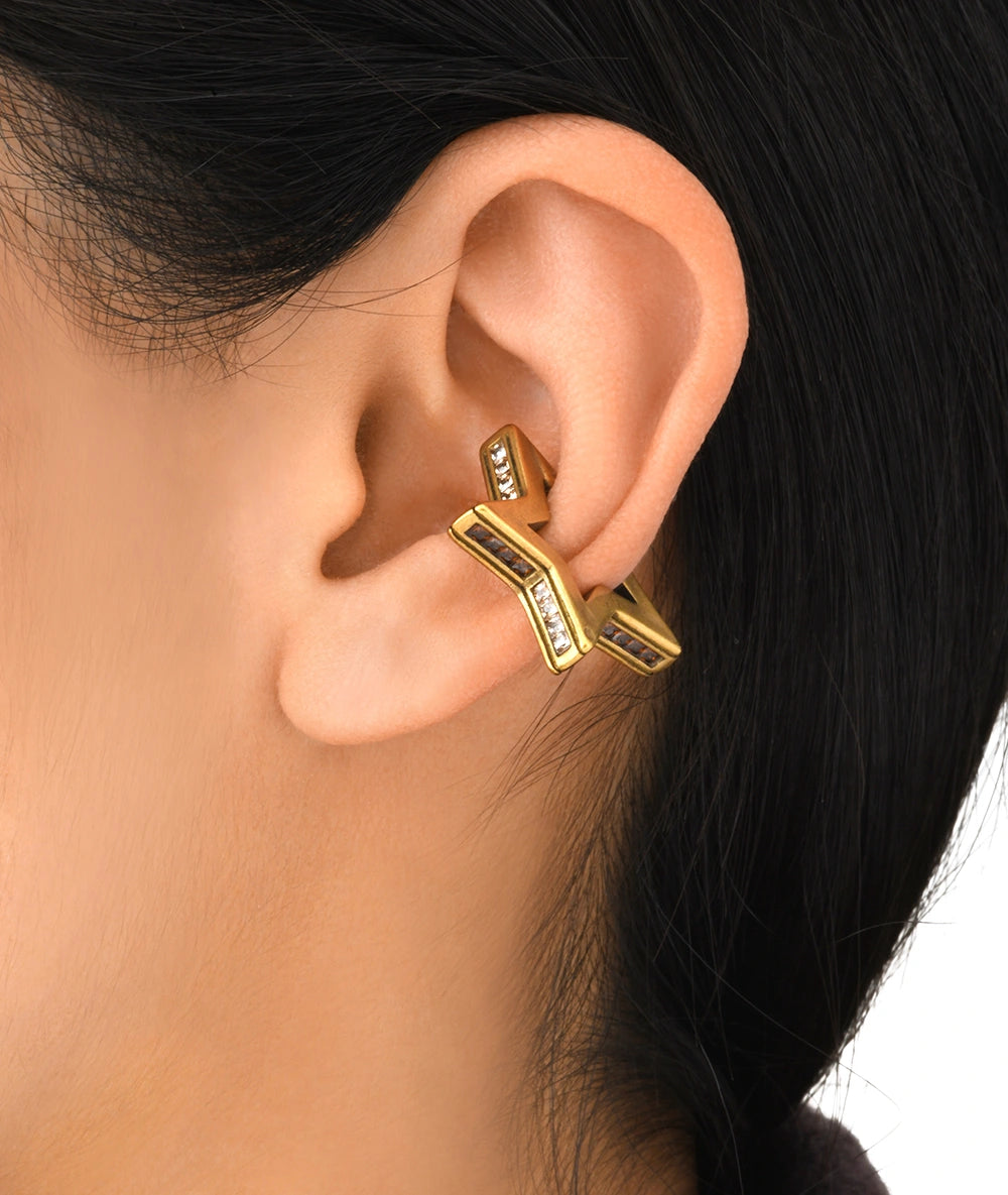 Gold star ear cuff with brown and white cubic zirconia, vintage effect, ROKU VG