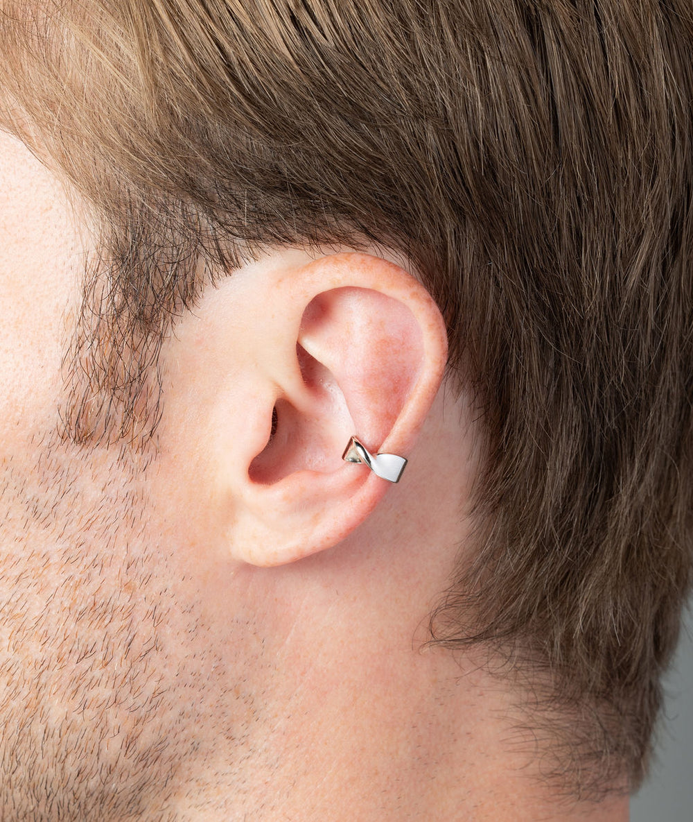 Ear cuff plat torsadé argenté June Xs S