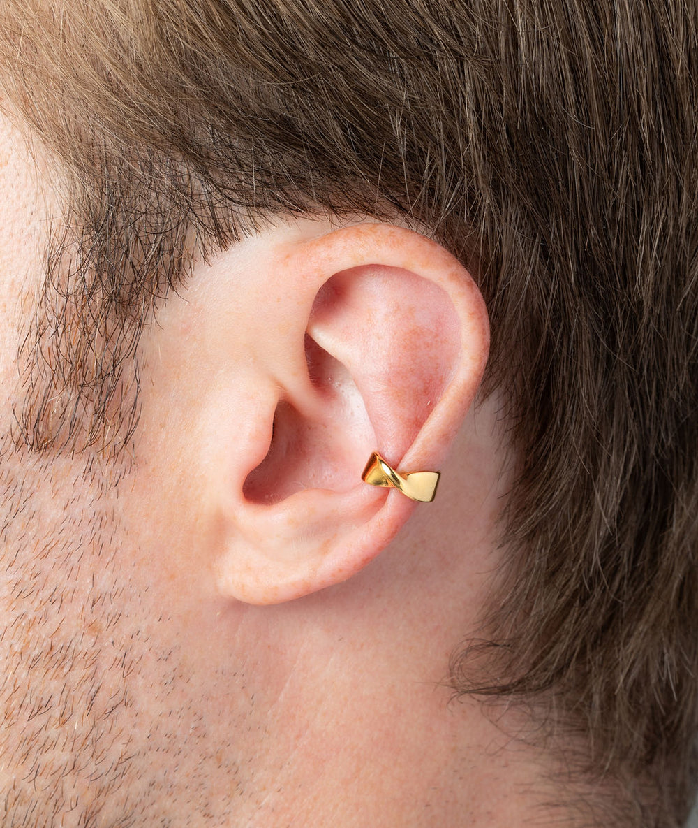 Ear cuff plat torsadé doré June Xs G