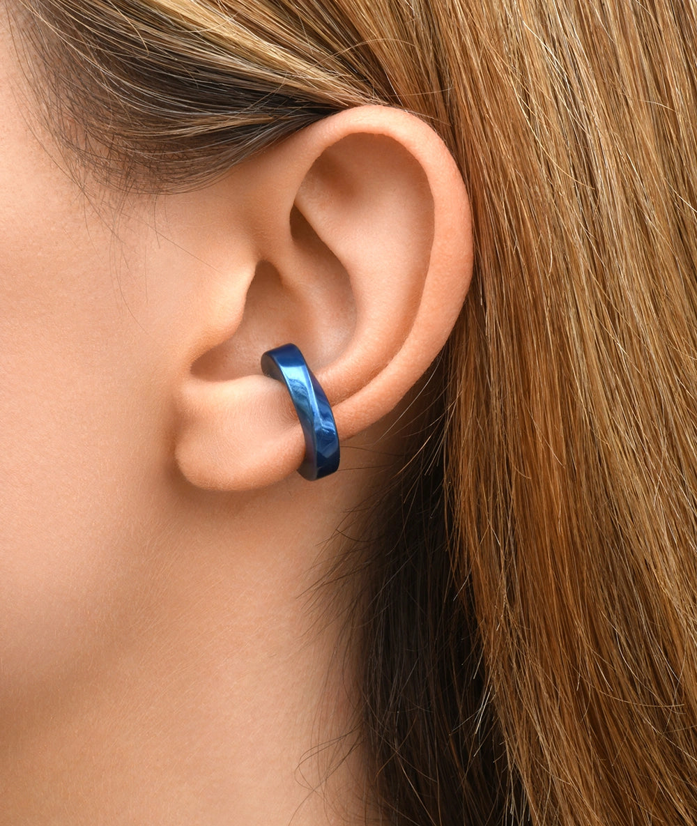Honor S silver twisted ear cuff