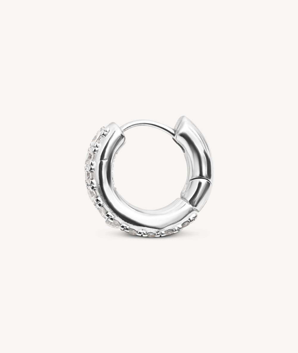 Boucle d'oreille créole argentée et zirconiums blancs Tashi S A