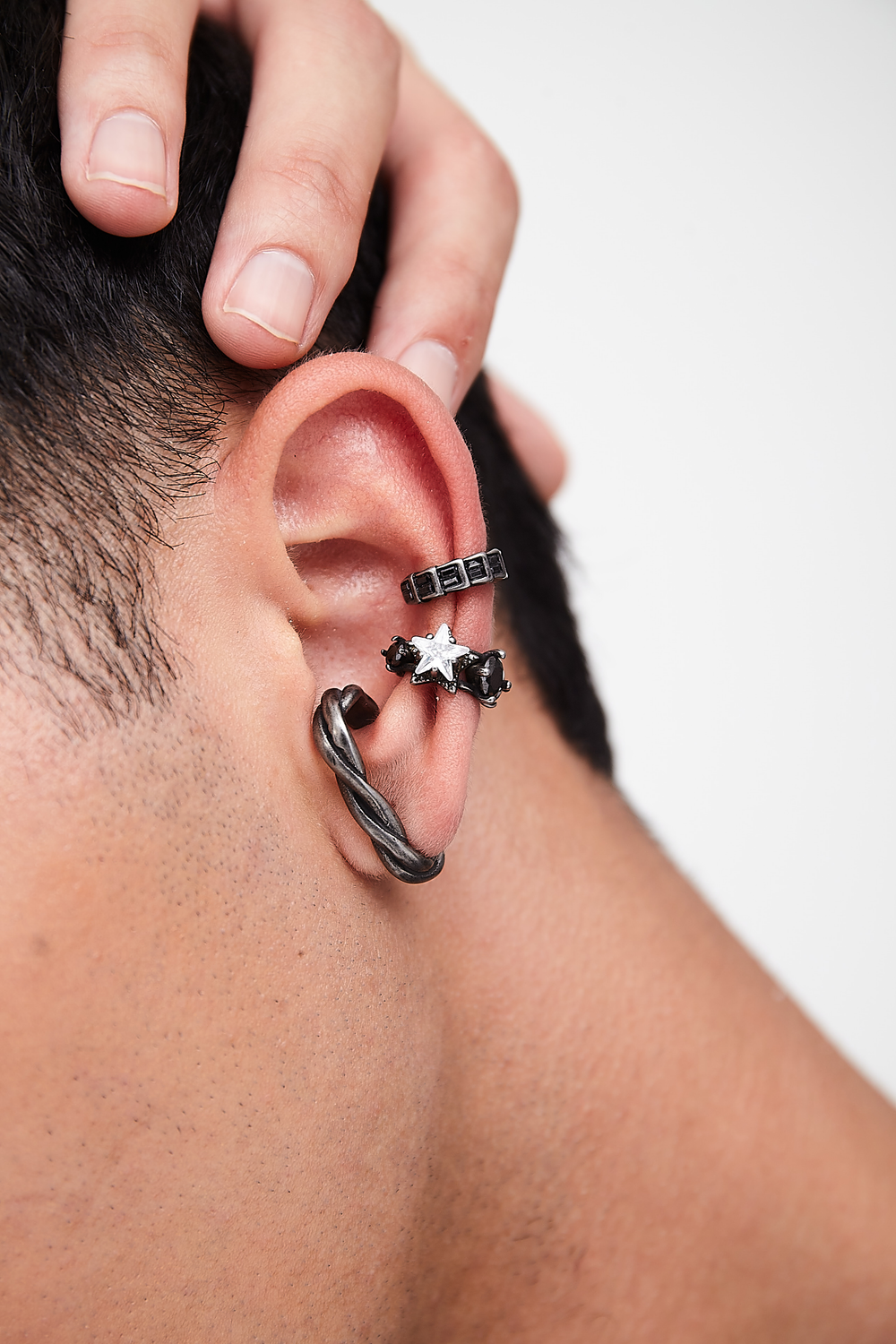 Silver ear cuff with vintage-effect star-shaped zircons KOTORI VS