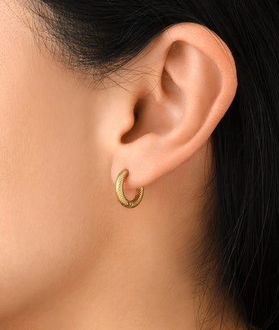 Boucle d'oreille créole dorée PARKER G S