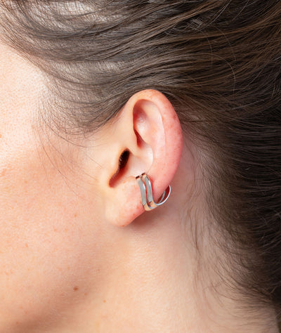 Ear cuff ondulé argenté  Wavy double  S